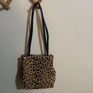 Leopard Print Shoulder Tote Bag - Black Straps